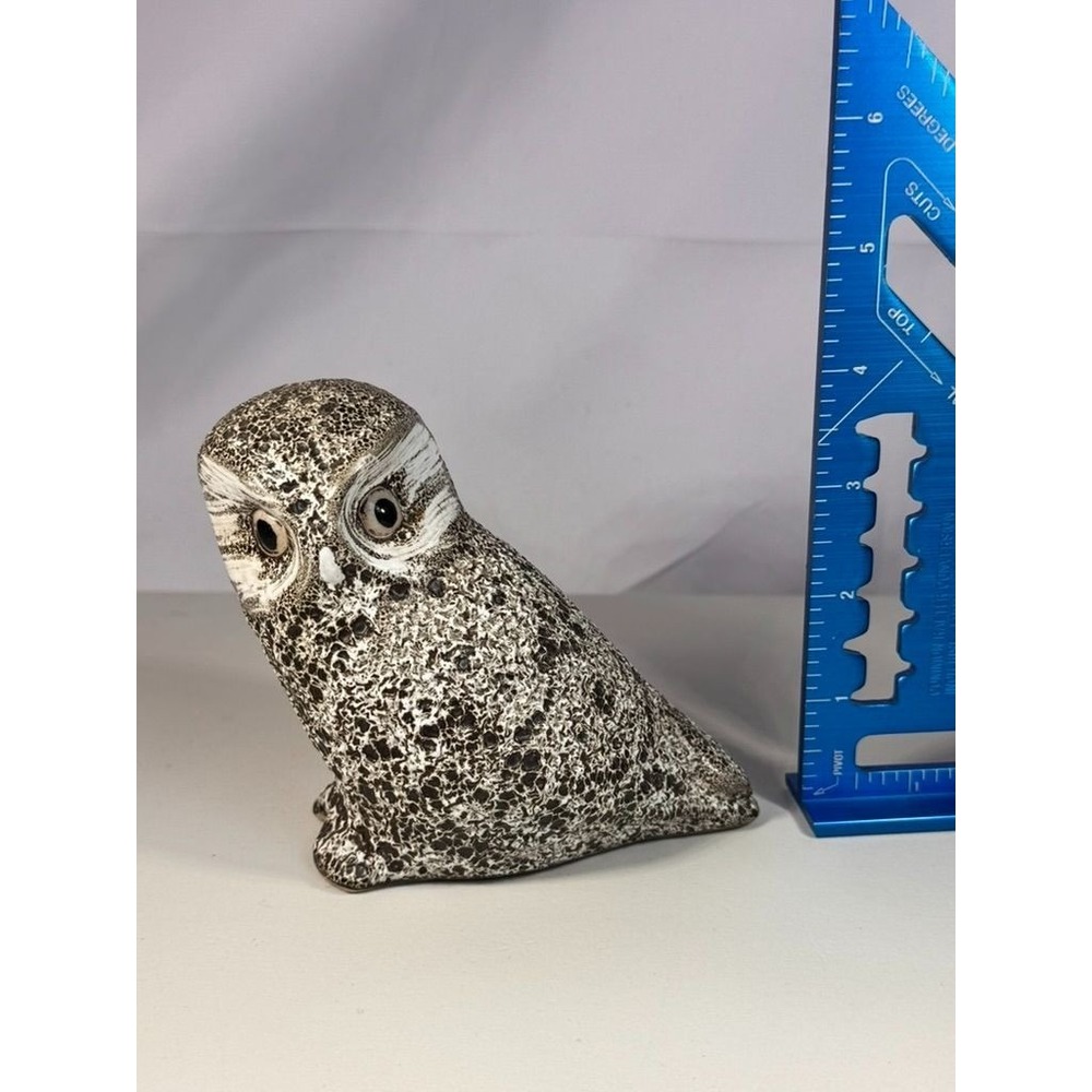 D. Ferguson Signed Pottery Owl Figurine Pigeon Forge Pottery 4" Speckled Glaze - Picture 6 of 6